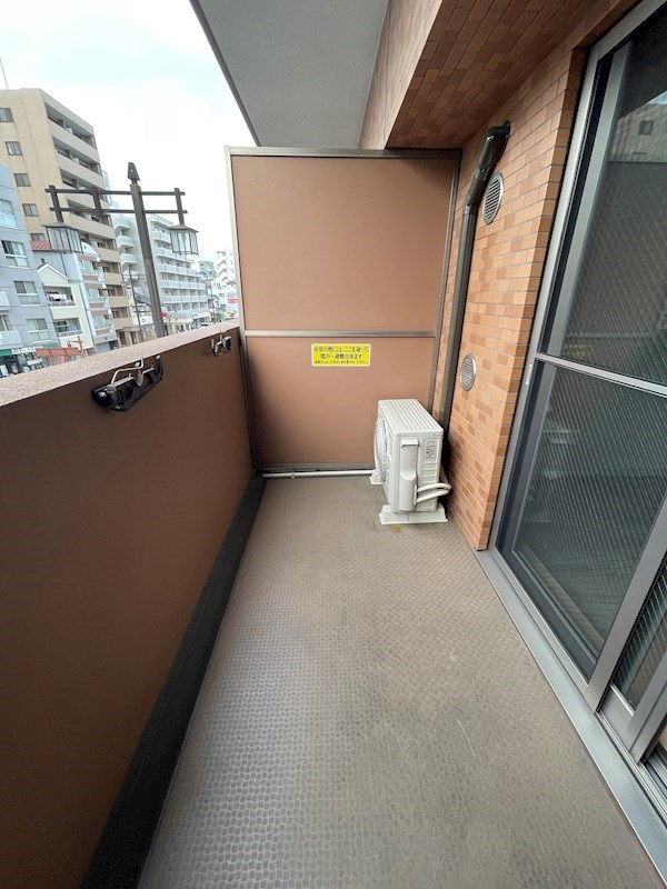 バルコニー　※同物件別部屋参考写真