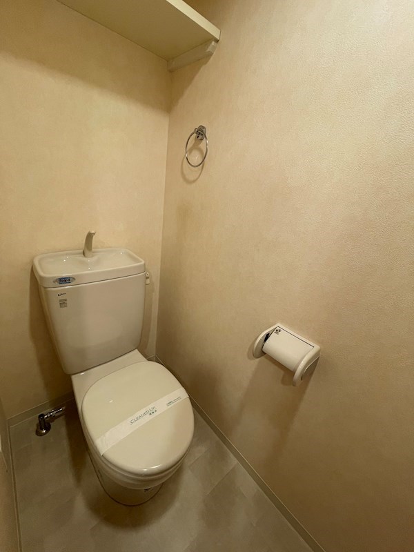 トイレ　※同物件別部屋参考写真