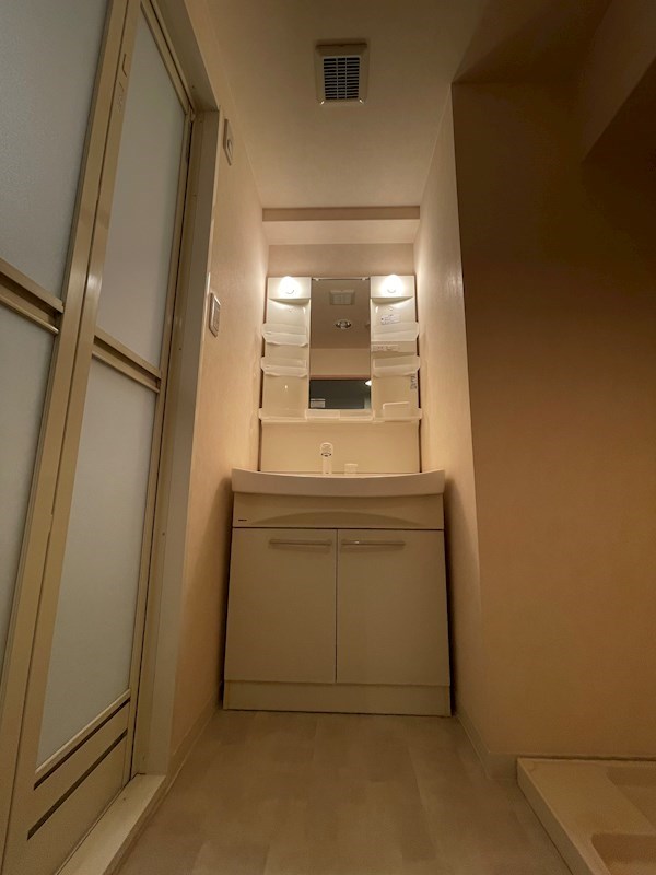 洗面設備　※同物件別部屋参考写真