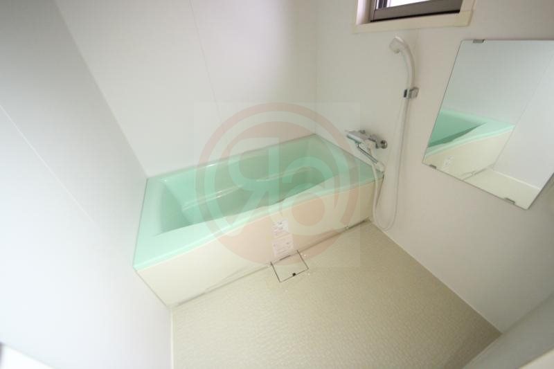 バス・シャワールーム　お風呂で日々の疲れを落としましょう