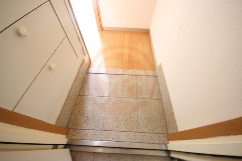 玄関　明るい玄関です