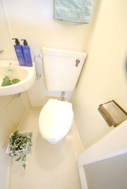 トイレ　★お問い合わせはタウンハウジング★