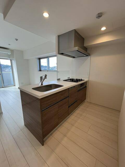 キッチン　人気のシステムキッチンです