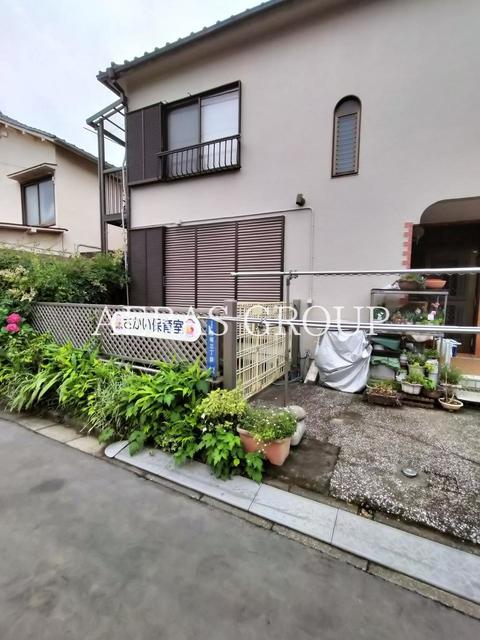幼稚園・保育園　酒井保育室（幼稚園・保育園）まで414m