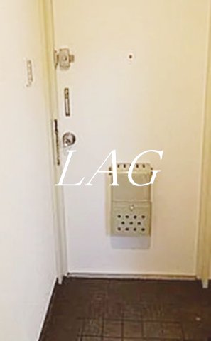 玄関　玄関です。