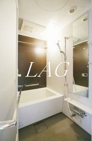 バス・シャワールーム　お風呂です。