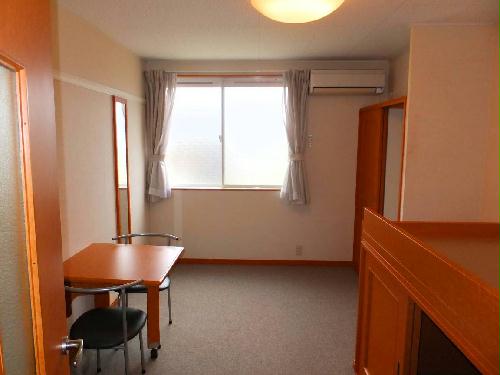 居室・リビング　設備・仕様は号室により異なる為、現況を優先致します。