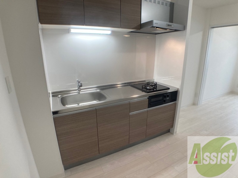 キッチン　システムキッチンで楽しくお料理できそうですね！