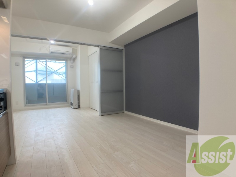 居室・リビング　広くてきれいなリビングです！快適に過ごせそうですね。