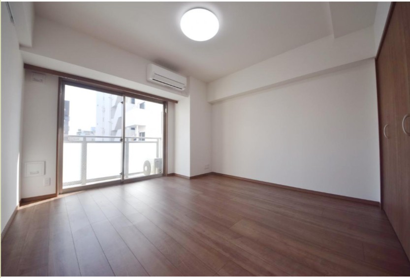 居室・リビング　※別部屋参考写真