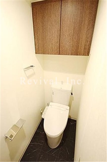 トイレ　シャワートイレでございます