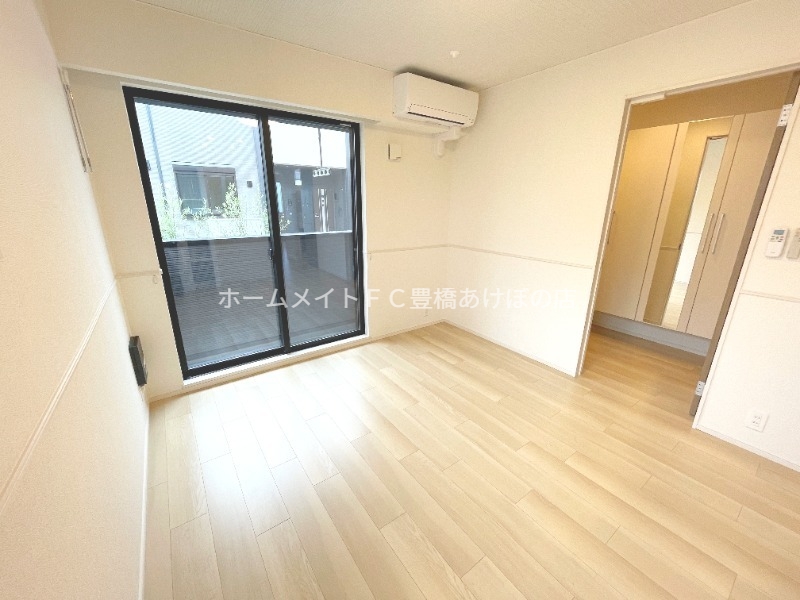 居室・リビング　同型完成モデル