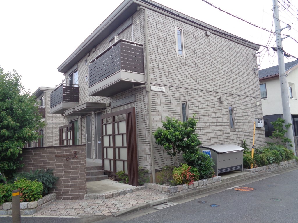 建物外観　セキスイハイム施工、テラスハウス