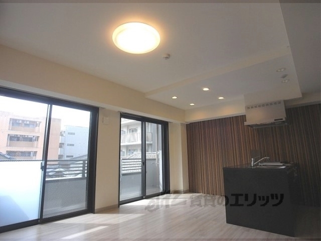 居室・リビング　リビング