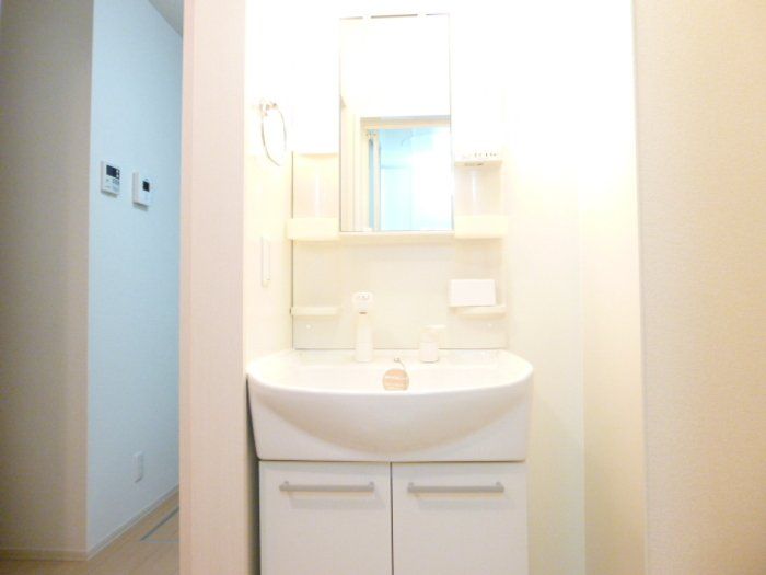 洗面設備　※別号室参考写真です