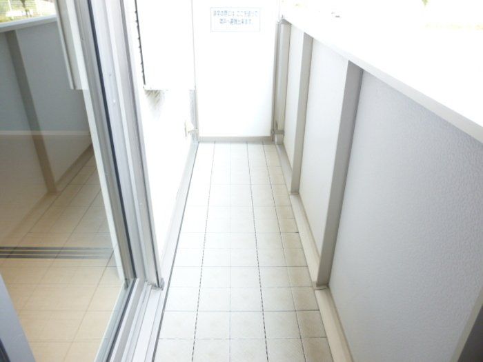 バルコニー　※別号室参考写真です