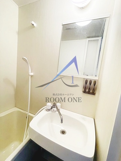 洗面設備　洗面台です。