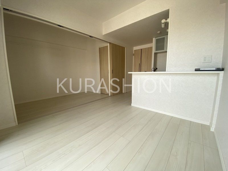 居室・リビング　収納