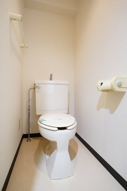 トイレ　清潔感のある水回り♪