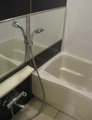 バス・シャワールーム　バス