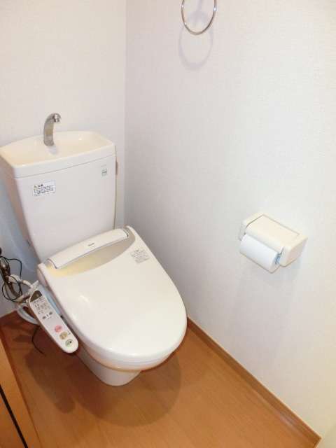 トイレ　★洗浄暖房便座付き★