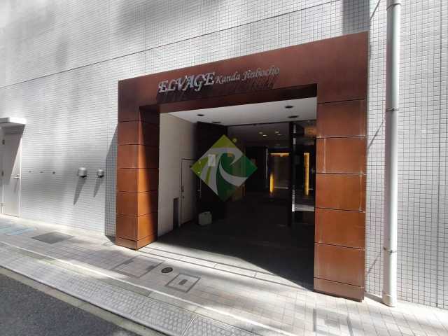 エントランス　エルヴァージュ神田神保町/メディカルモール神田神保町