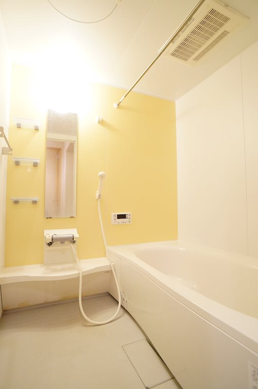 バス・シャワールーム　1坪タイプのバスルーム！