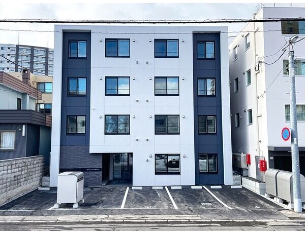 建物外観　☆物件名【ＧＥレジデンス南郷１８丁目】です！