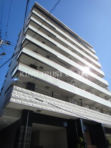 建物外観　外観は落ち着いています