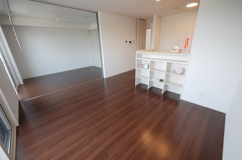 居室・リビング　同仕様写真