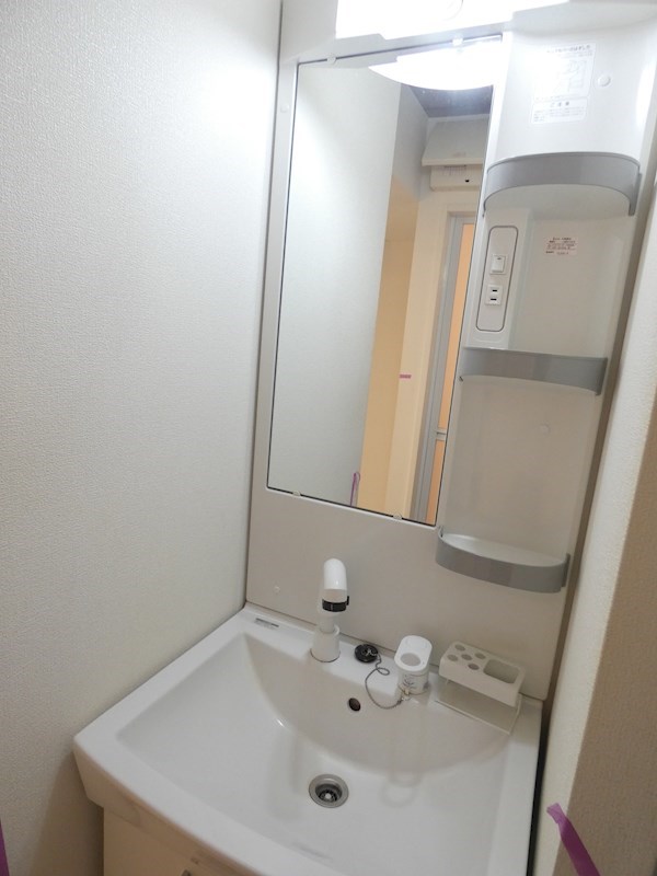 洗面設備　※別号室参考写真になります。