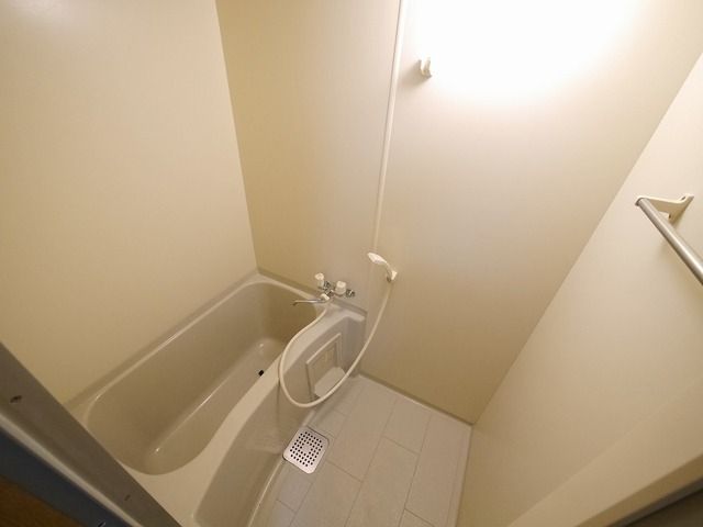 バス・シャワールーム　★お問い合わせはタウンハウジング聖蹟桜ヶ丘店まで★