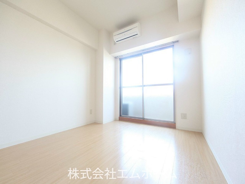 その他部屋・スペース　洋室8帖　エアコン完備