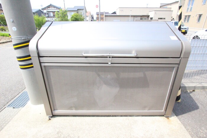 その他共有部分　忙しい朝に嬉しい敷地内ゴミ置き場！