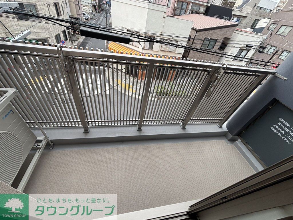 バルコニー　バルコニー