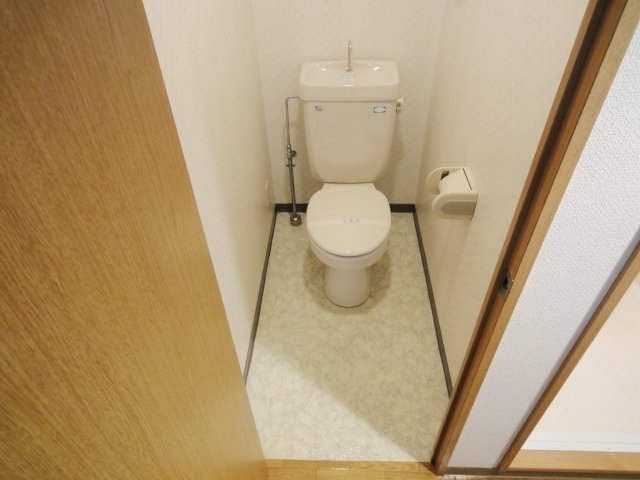 トイレ　同物件別室です。