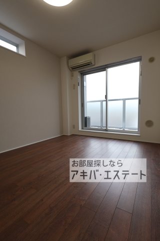 居室・リビング　同一仕様写真