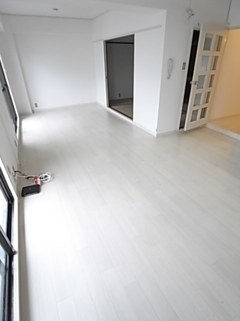 居室・リビング　使いやすい居間です