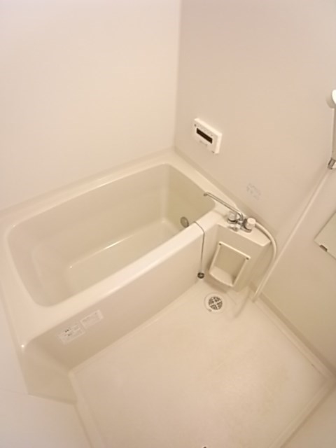 バス・シャワールーム　日々の疲れを癒すお風呂付です