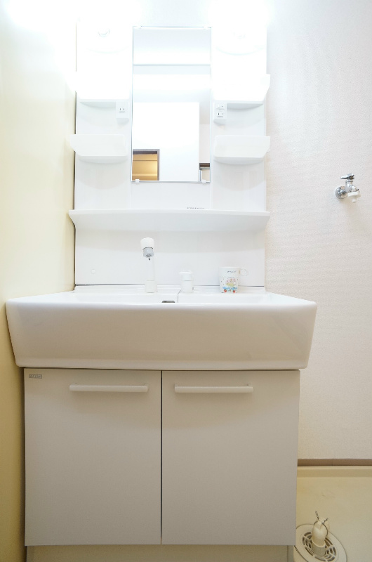 洗面設備　※同建物・別号室の参考写真です★（実際のお部屋とは異なります