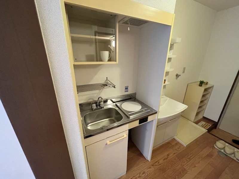 キッチン　101号室(2021.11.11)