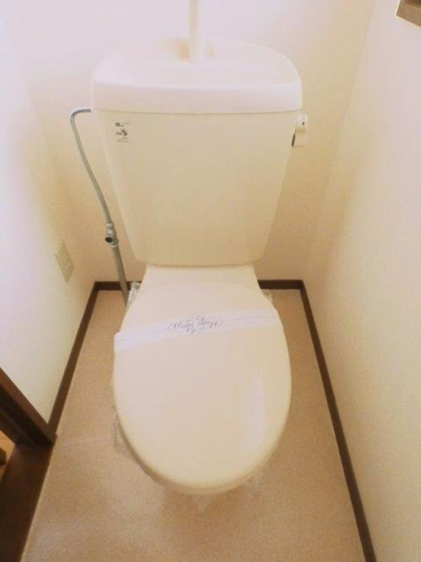 トイレ　図面と現状に相違がある場合には現状を優先