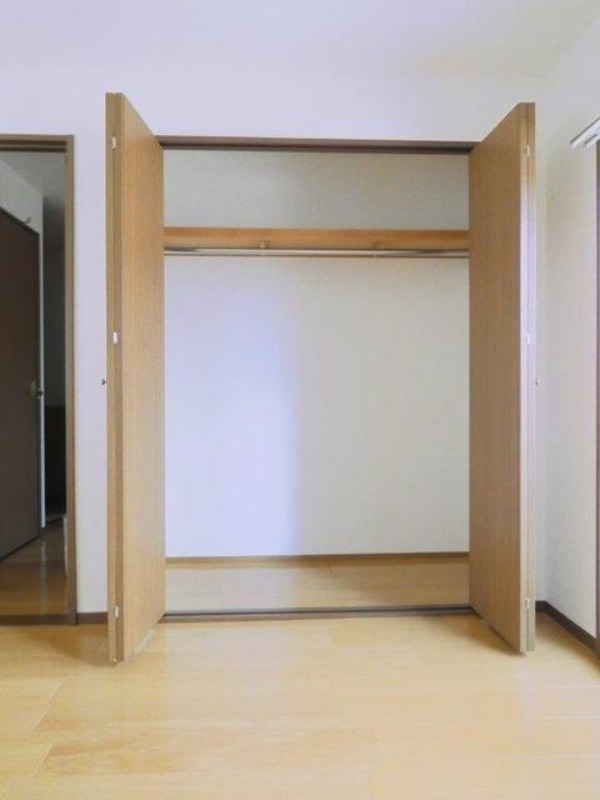 収納　図面と現状に相違がある場合には現状を優先