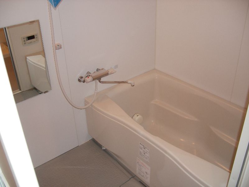 バス・シャワールーム　日々の疲れを癒すお風呂付です