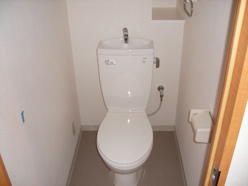 トイレ　ゆったりとした空間のトイレです