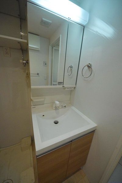 洗面設備　洗面所