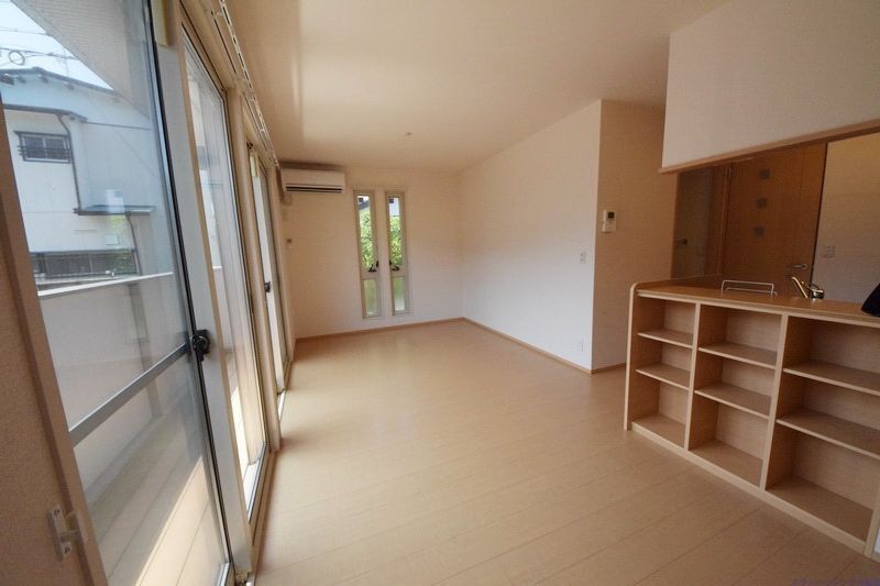 居室・リビング　リビング