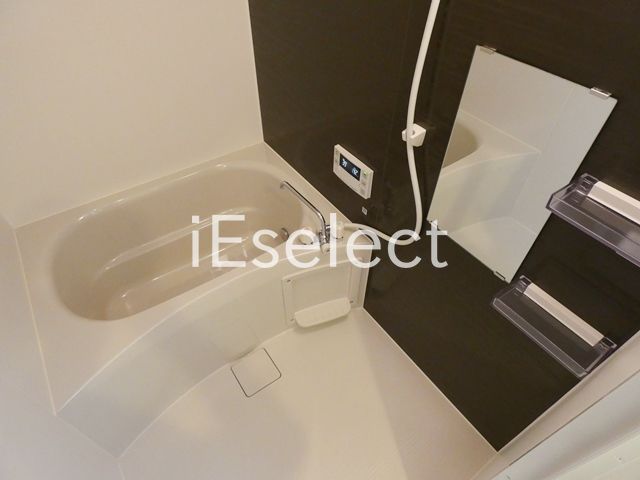 バス・シャワールーム　追焚＆浴室乾燥が出来ますよ。