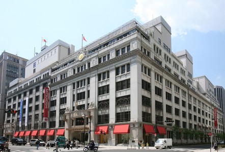 その他　日本橋三越本店（その他）まで708m