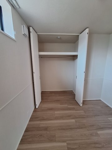 収納　同建物別号室画像／同仕様